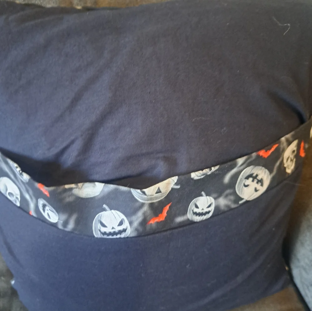 Halloween Skull and Pumpkin Throw Pillow Cover - Picture 3 of 3